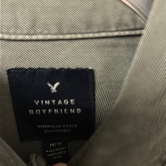 ❣️5 items $25 Women’s Olive Green Button-Up Shirt by : American Eagle - Picture 2 of 5